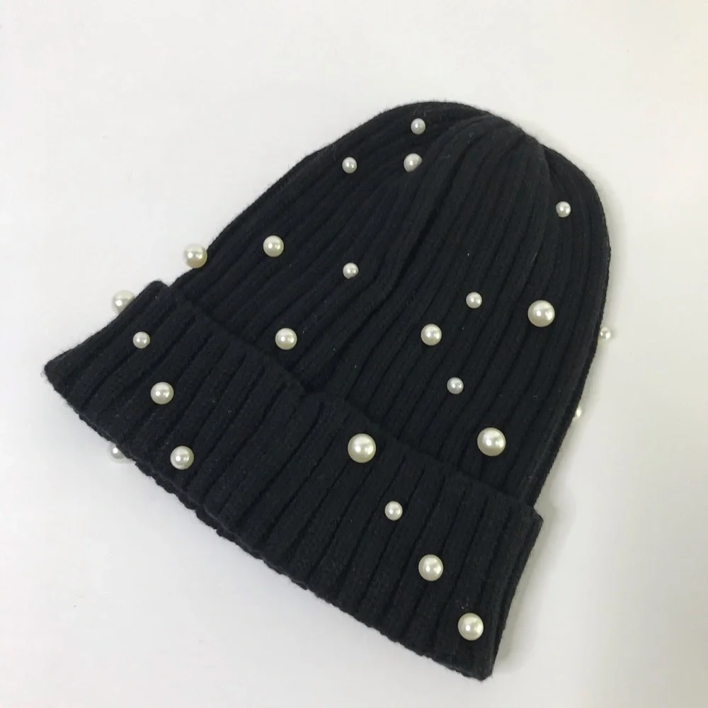 BARI LYNN Black Knit Beanie NEW Knit Hat With Faux Pearls